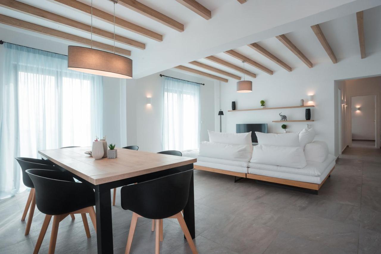 Terra Pietra Luxury & *